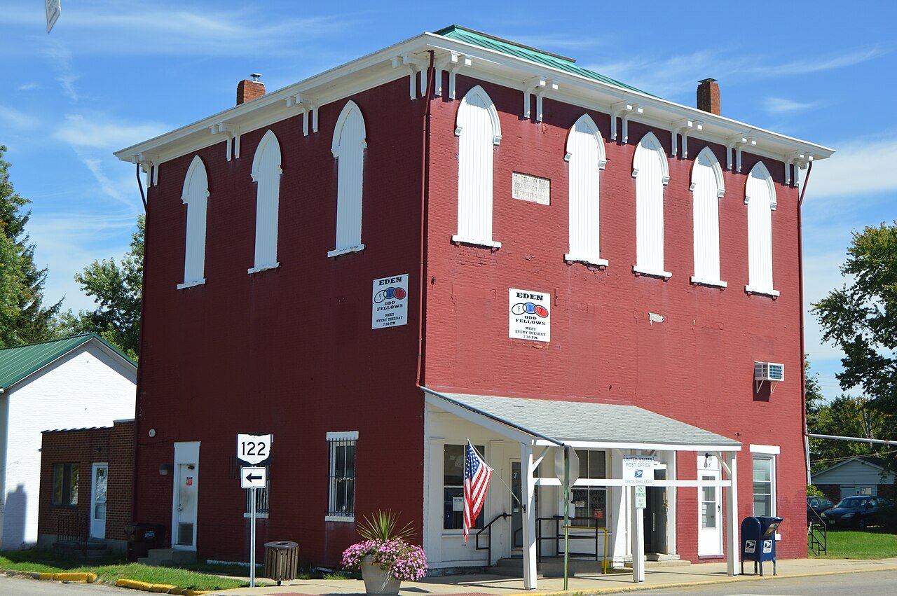 The post office in Gratis, Ohio, zip code 45330