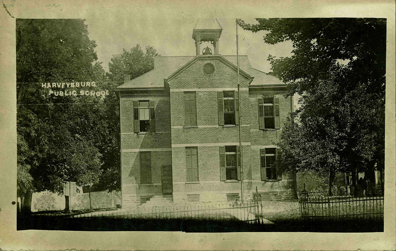 The historic Harveysburg school building