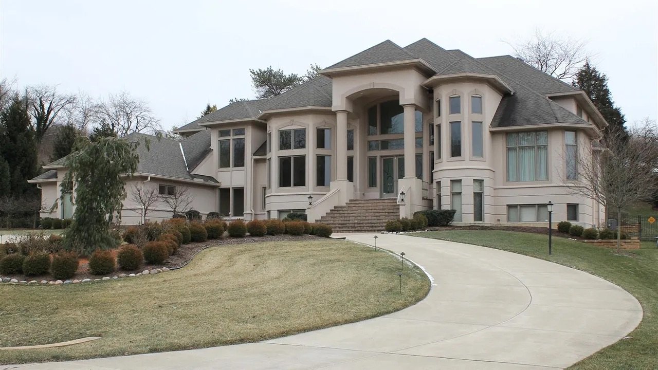 A luxury home on W Rahn Road in Washington Township, Ohio